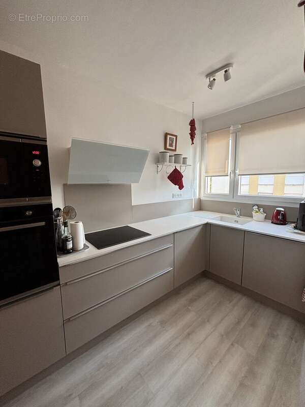 Appartement 85 m² à Romans-Sur-Isere  - photo 5