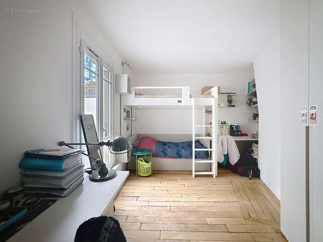 Appartement à PARIS-5E