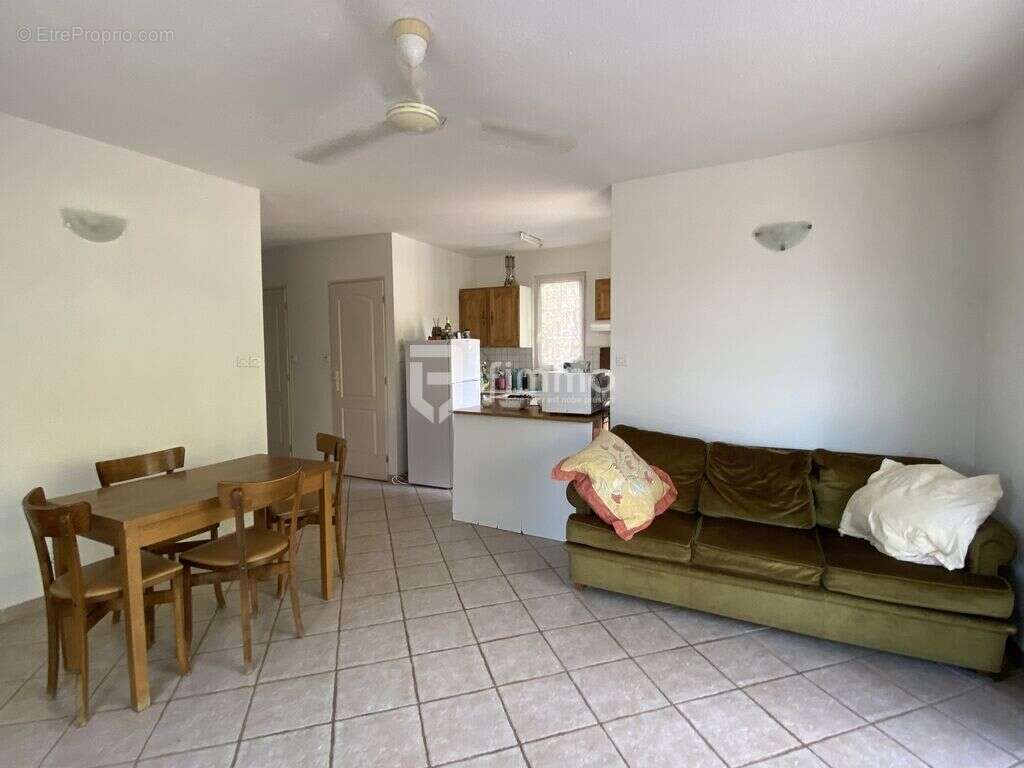 Maison à LE MUY