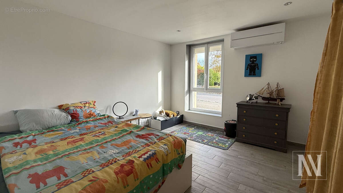 Maison à CRENEY-PRES-TROYES