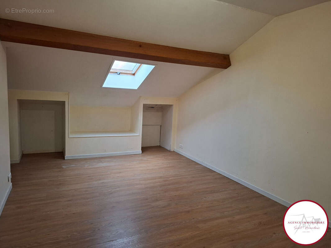 Maison à SAINT-AMAND-MONTROND