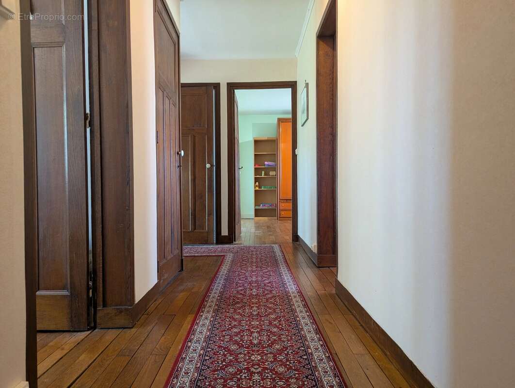 Maison à LA TRIMOUILLE