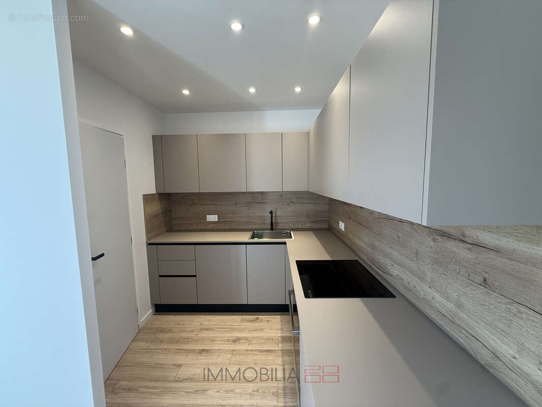 Appartement à BEAUSOLEIL
