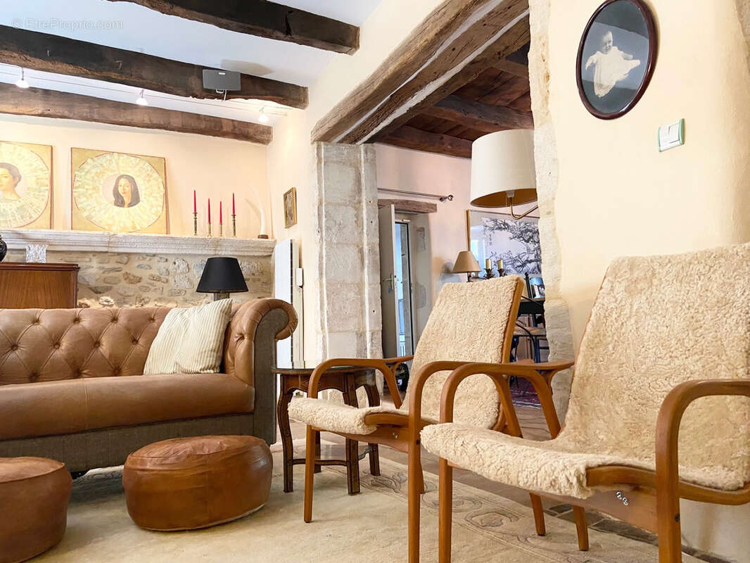 Maison à SAINT-ANDRE-DE-ROQUEPERTUIS