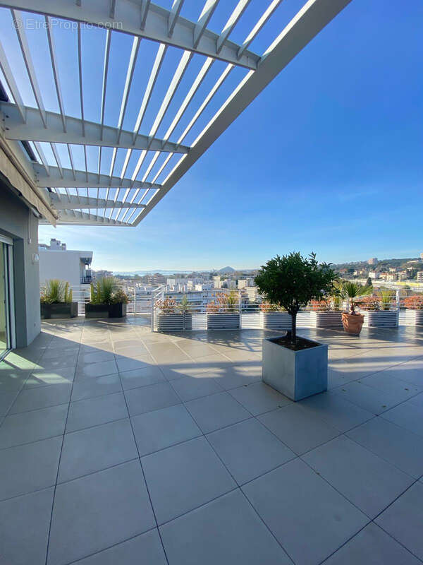 Appartement à CAGNES-SUR-MER
