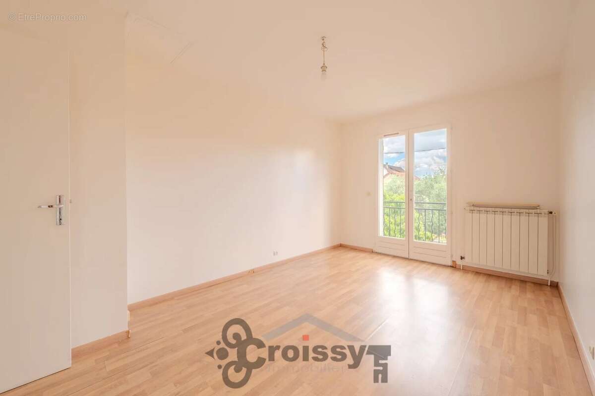 Maison à CROISSY-SUR-SEINE