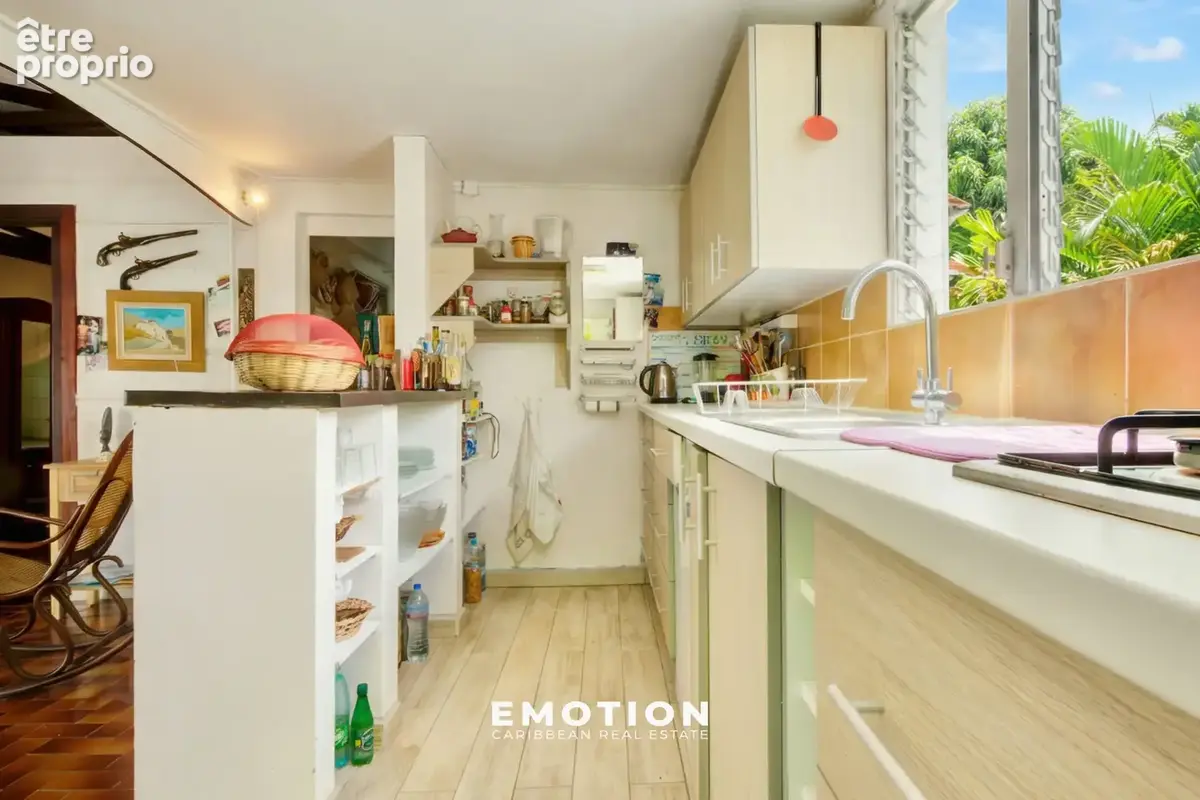 Villa Créole 4 Pièces 78 m2 + Bungalow 12 m2 -  LE MOULE (Guadeloupe) - photo 8