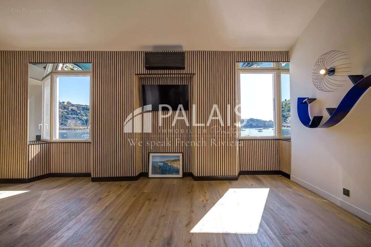 Appartement à VILLEFRANCHE-SUR-MER