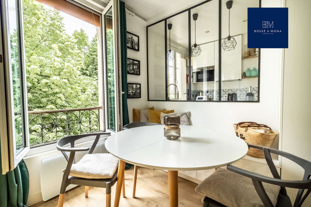 Appartement à PARIS-18E