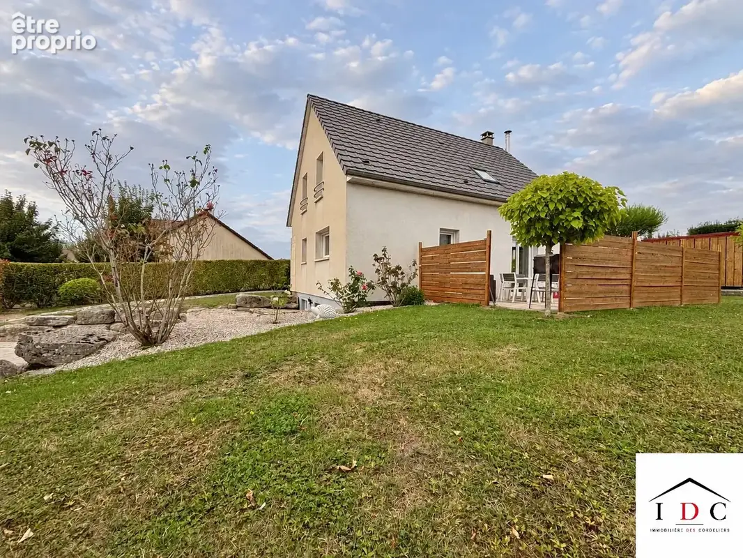 Maison 5 pièces 111 m² à vendre à Phalsbourg (57370) - photo 2