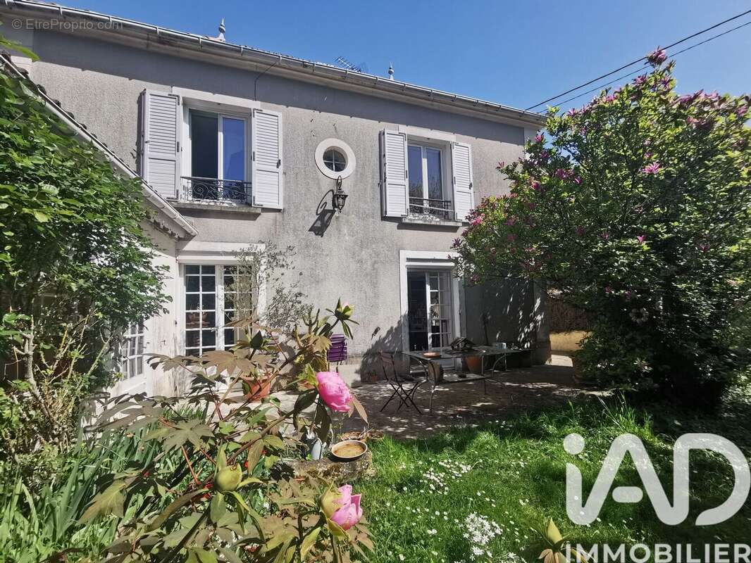 Photo 2 - Maison à SOIGNOLLES-EN-BRIE