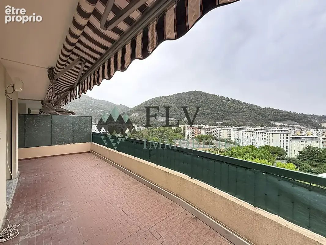 Dernier étage - grand 2 pièces 64 m² - terrasse 20 m² - garage - cave - photo 5