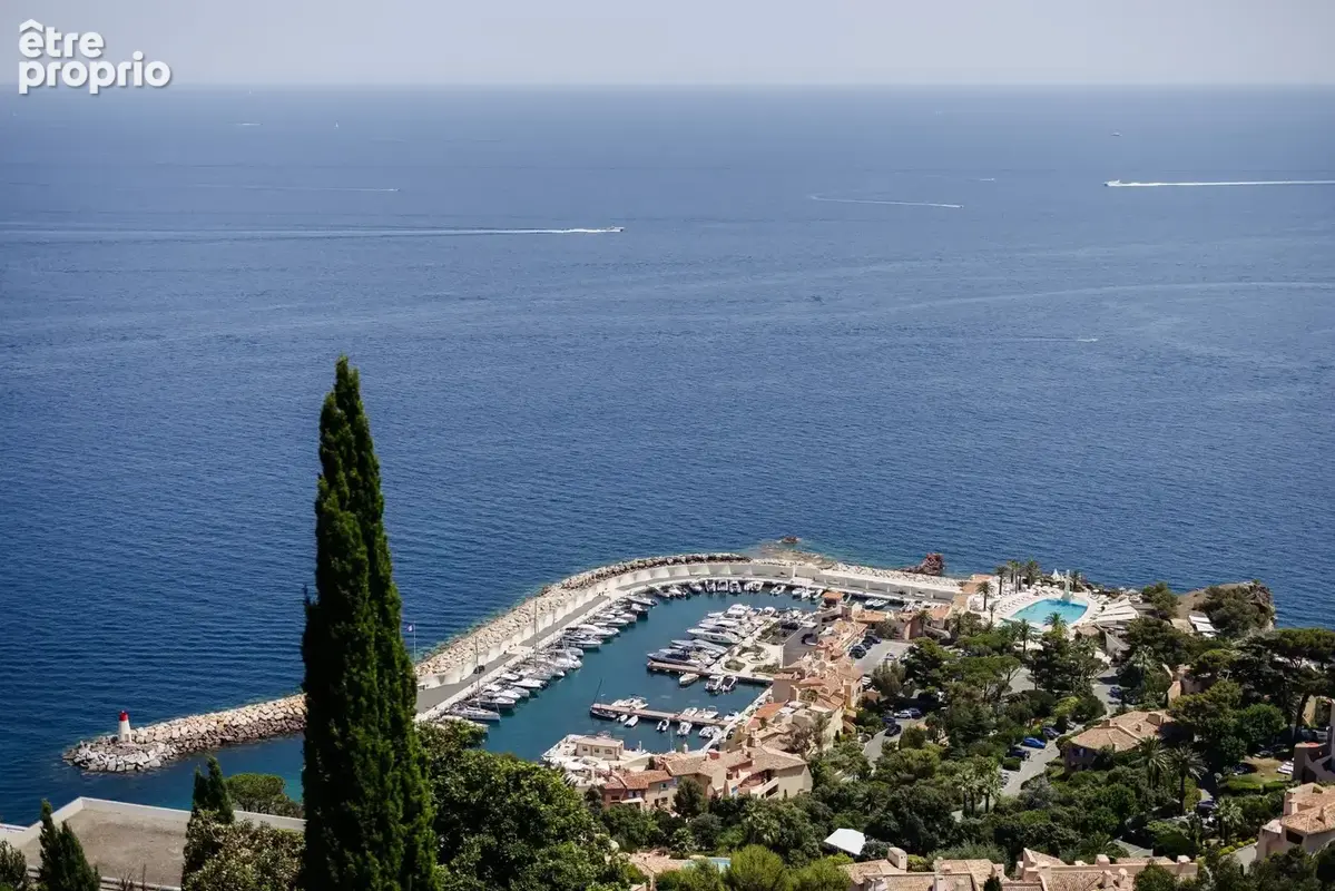 UN STUDIO à Théoule sur-Mer : Programme neuf. Livraison fin 2028 - photo 13