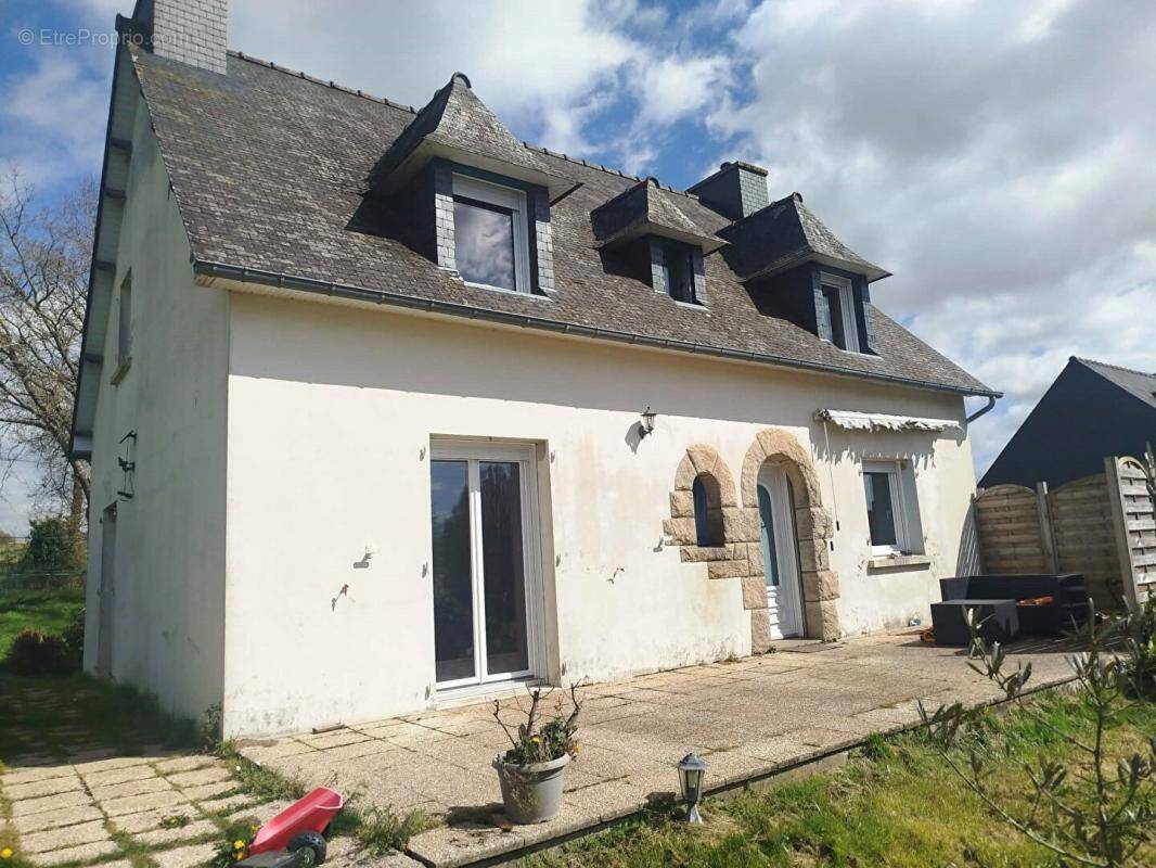 Maison à LA PRENESSAYE