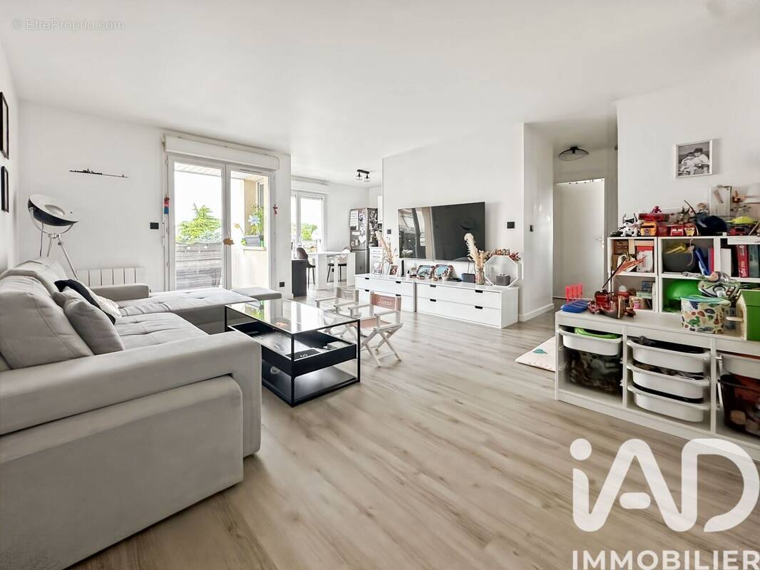Photo 1 - Appartement à CHELLES