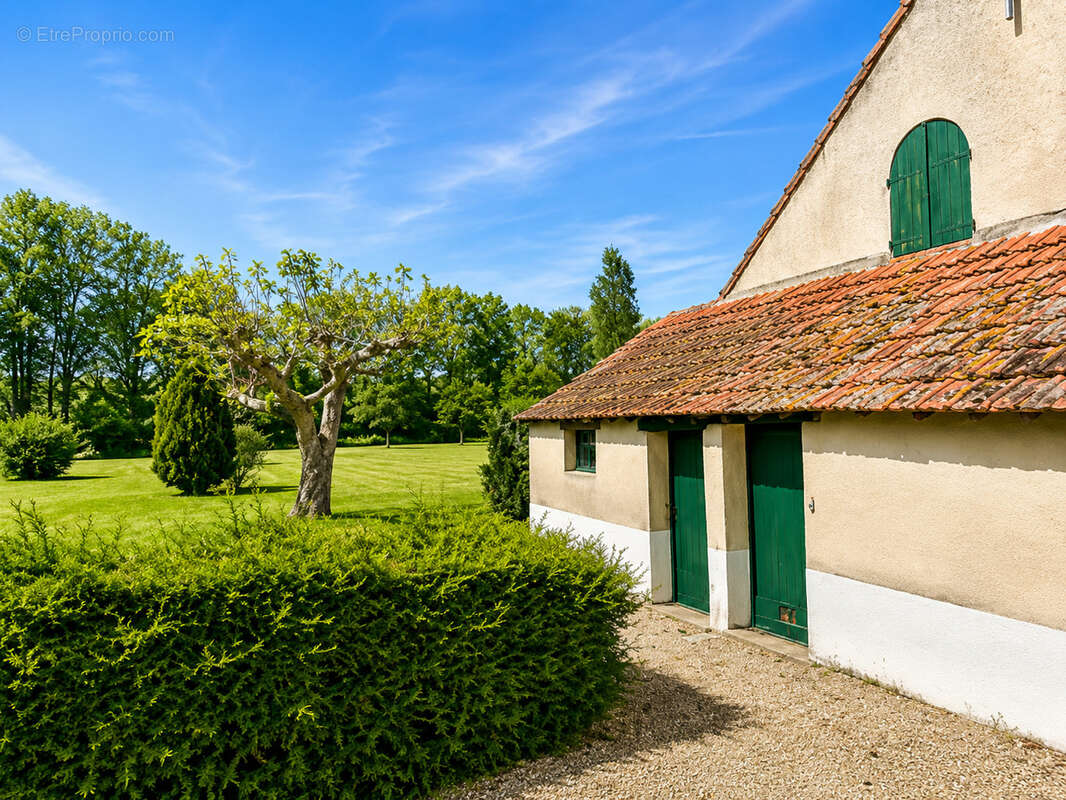 Maison à LORRIS