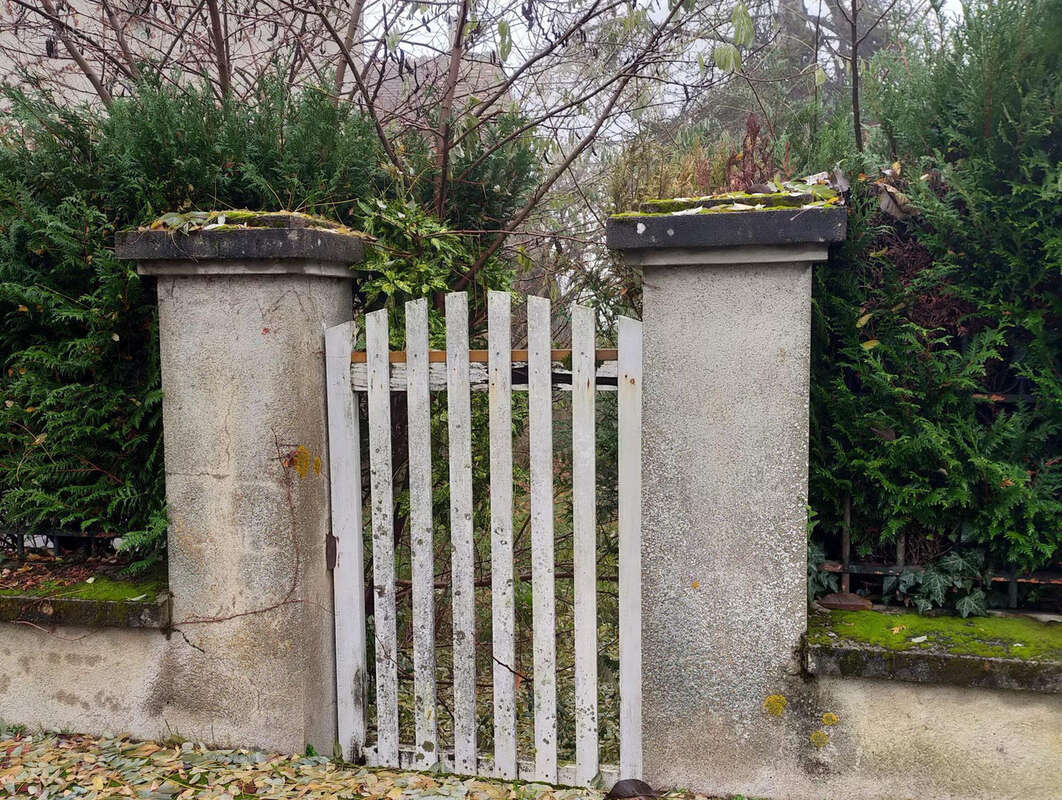 Maison à SAINTE-SEVERE-SUR-INDRE