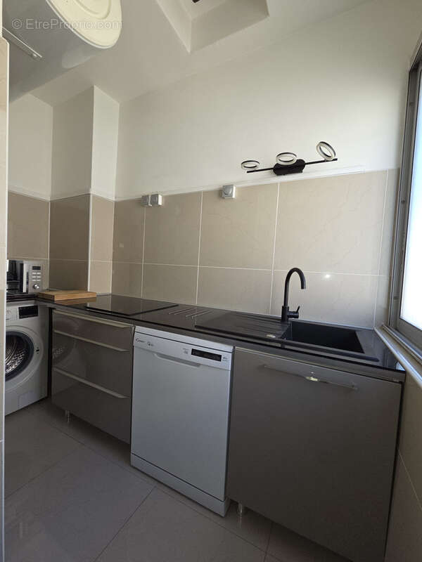Appartement à MARSEILLE-2E