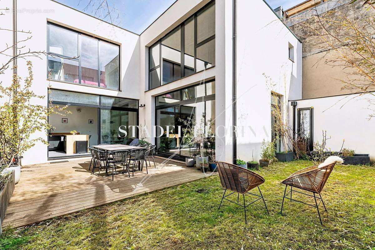 Maison à MONTREUIL