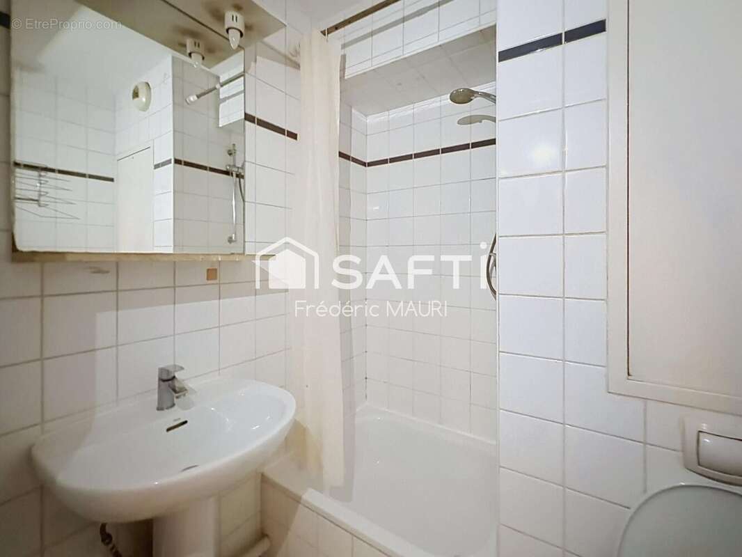 Photo 5 - Appartement à COURBEVOIE