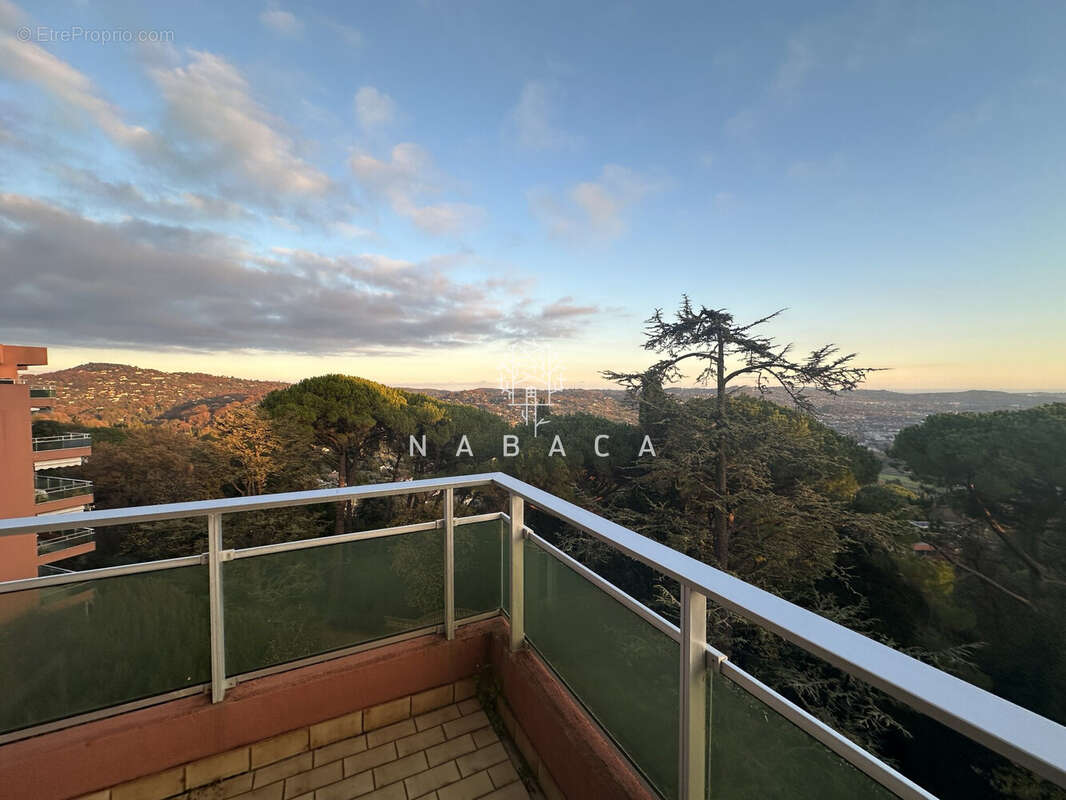 Appartement à GRASSE