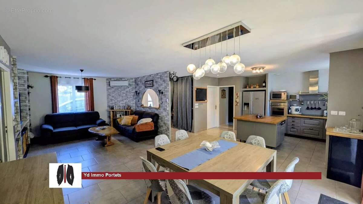 Maison à SAINT-SELVE