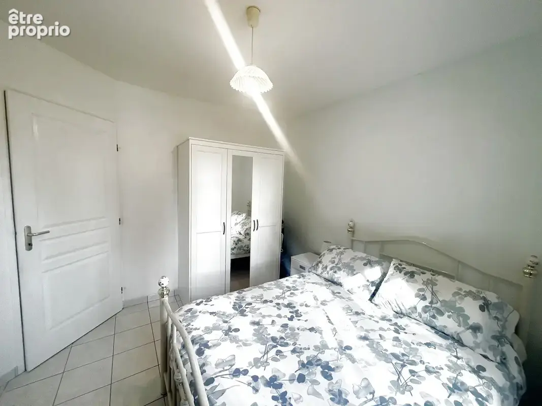 Maison de village avec 4 chambres et piscine au calme - photo 28