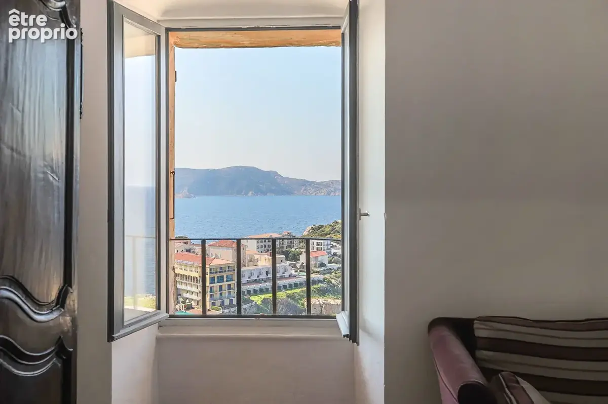 Appartement 85 m² avec jardin et vue Revellata Citadelle de Calvi - photo 8