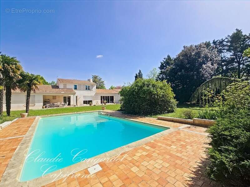 Maison à LA ROCHELLE