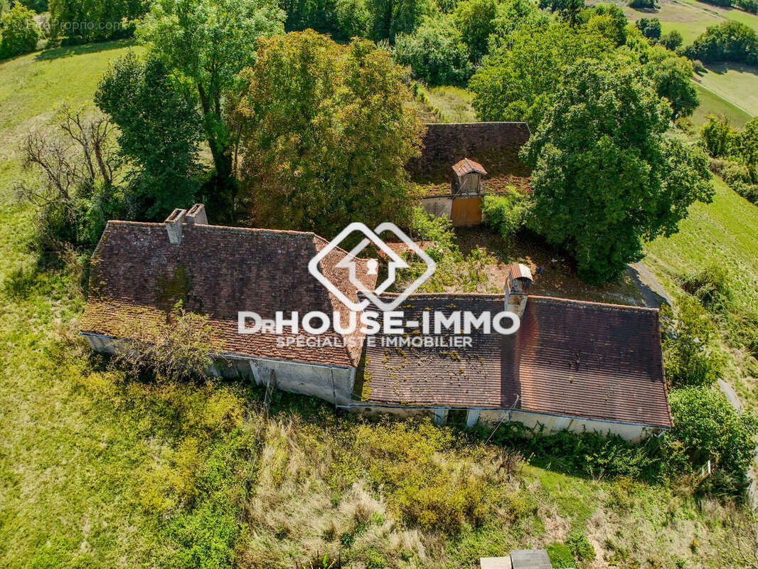 Maison 75 m² à Milhac-D'auberoche  - photo 4