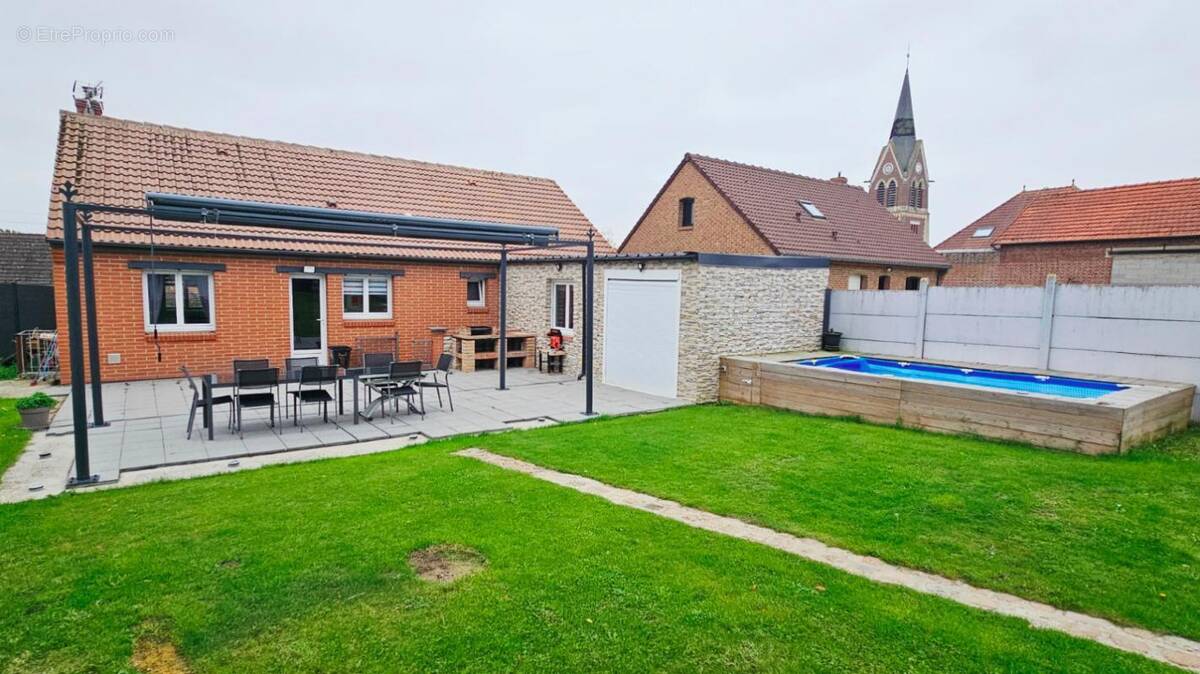 Maison à SAINT-LAURENT-BLANGY