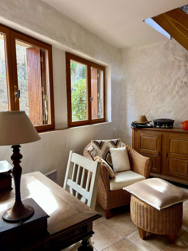 Maison à MONTBRUN-DES-CORBIERES