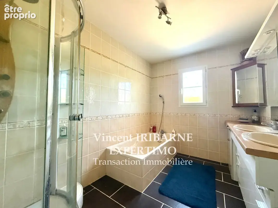 Maison de Plain-Pied, 3 Chambres, Garage et Jardin - photo 10