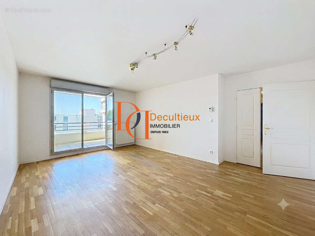 Appartement à VILLEURBANNE