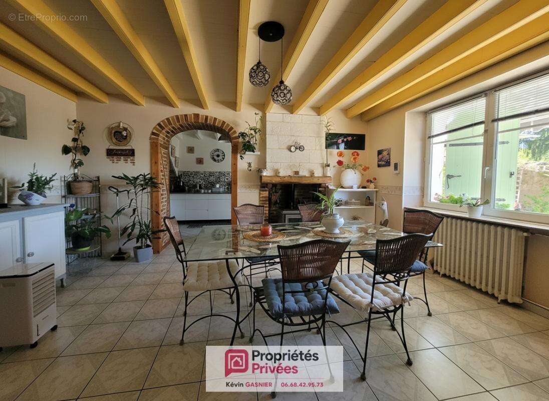 LA COURONNE (16400) : Maison de 143m2 avec 4 chambres - photo 2