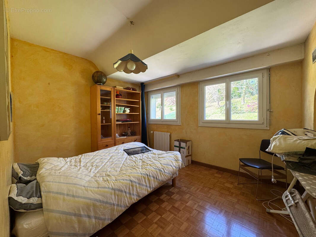 Maison à ERGUE-GABERIC