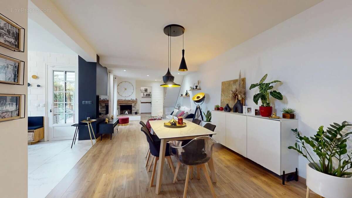 Maison à MONTFERMEIL