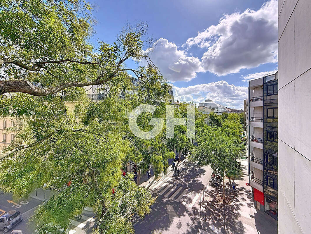 Appartement à PARIS-20E