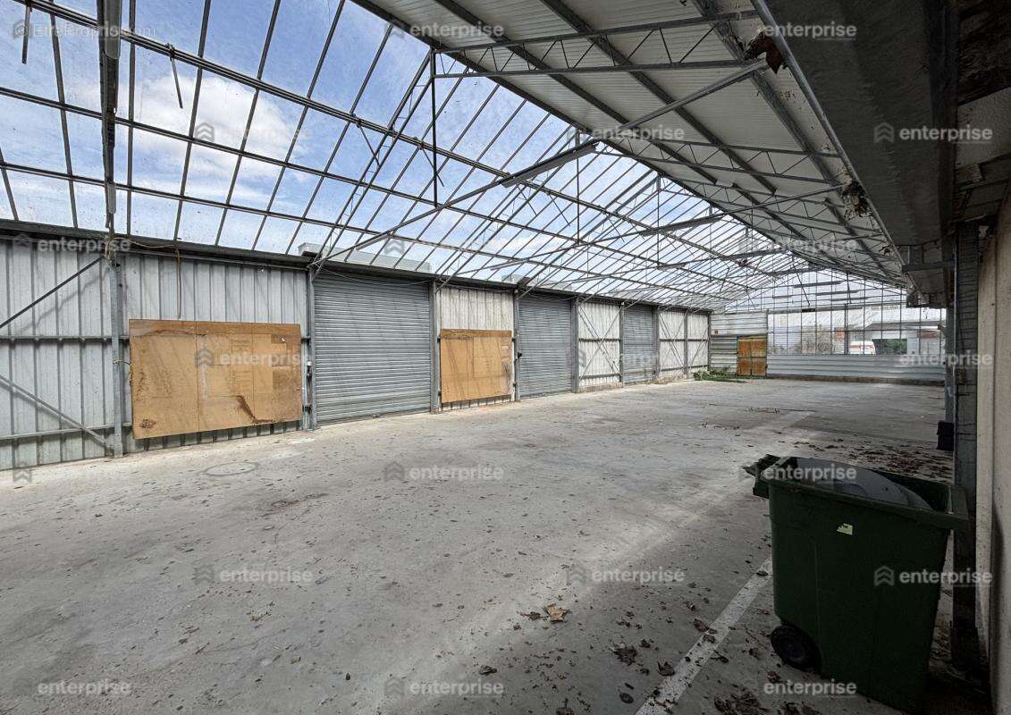 À vendre – ensemble immobilier commercial avec important potentiel de développement – amiens - photo 3