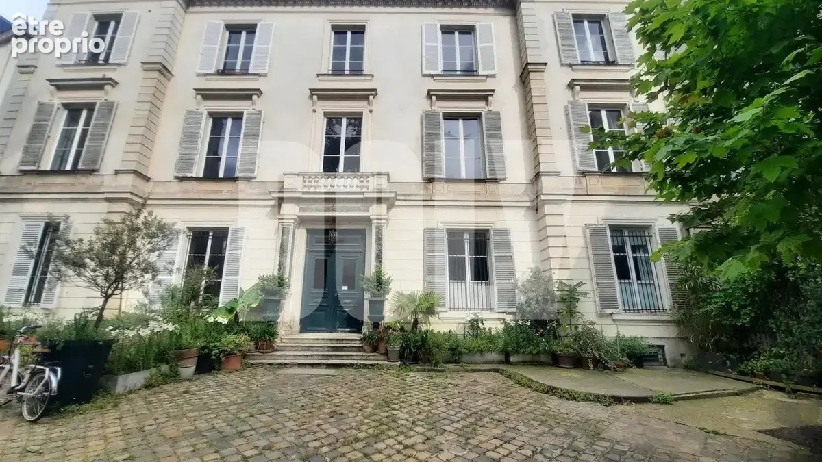 Doly - rue du faubourg saint-martin - 3 pieces - photo 11
