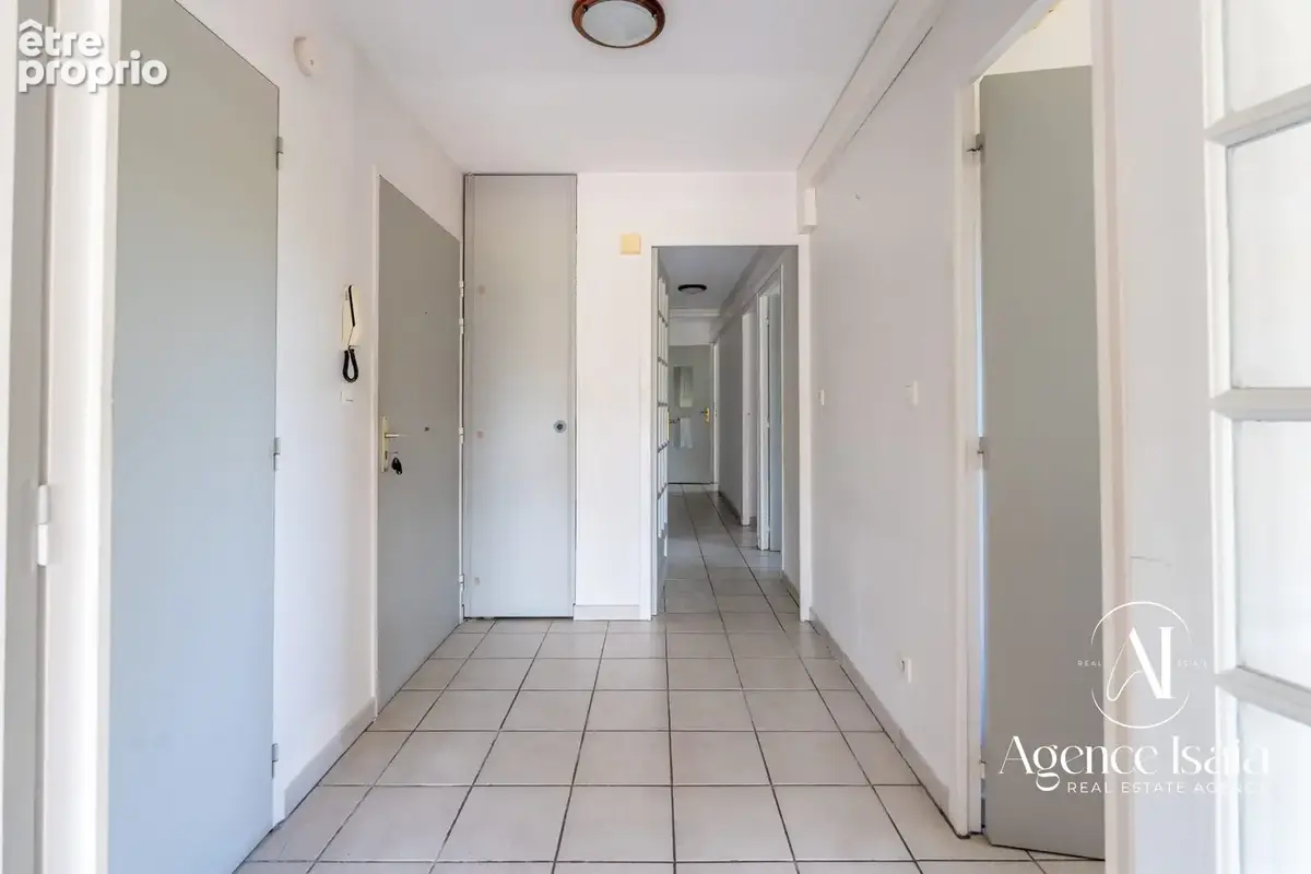 Appartement 4 pièces 88 m² à vendre à Bormes-Les-Mimosas (83230) - photo 9