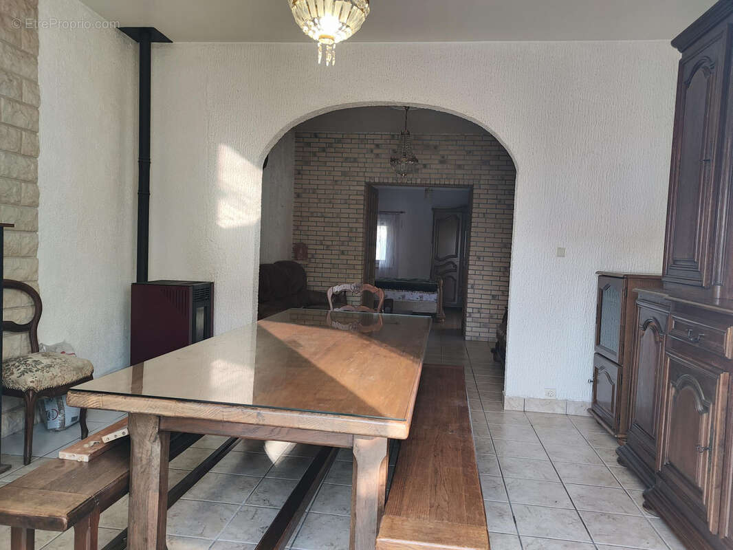 Maison à SAINTE-LUCE-SUR-LOIRE