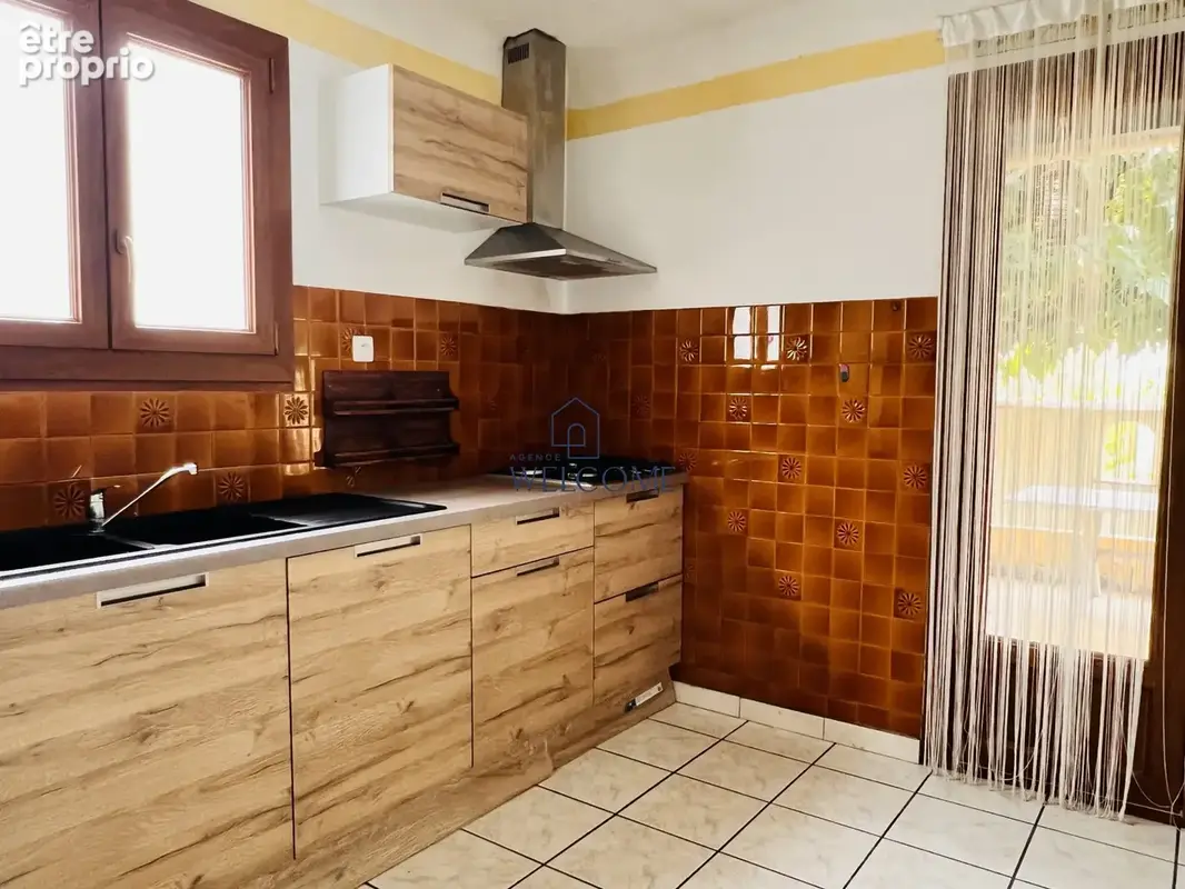 Maison 4 pièces 85 m² à vendre à Bagnols-Sur-Ceze (30200) - photo 4