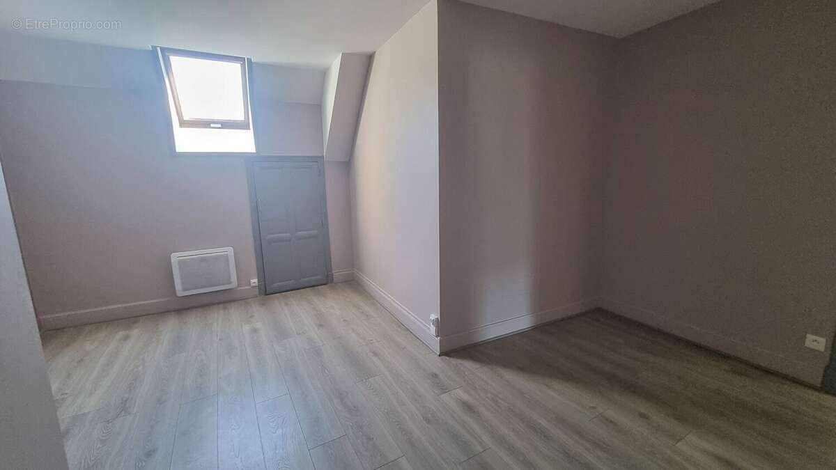 Appartement à SAINT-GENIEZ-D'OLT