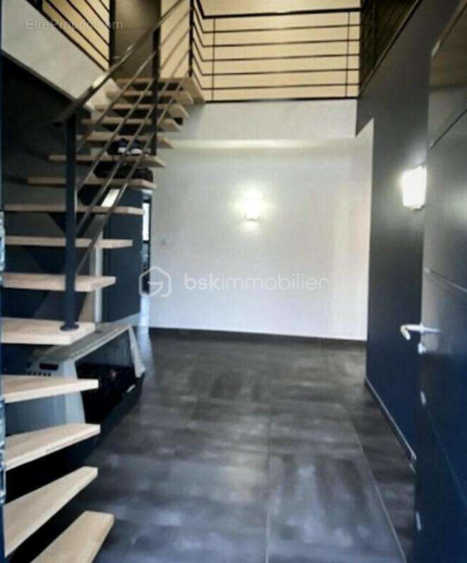Maison individuelle 200 m2 quartier tres calme - photo 4