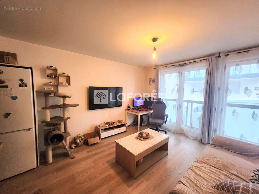 Appartement à VILLIERS-LE-BEL