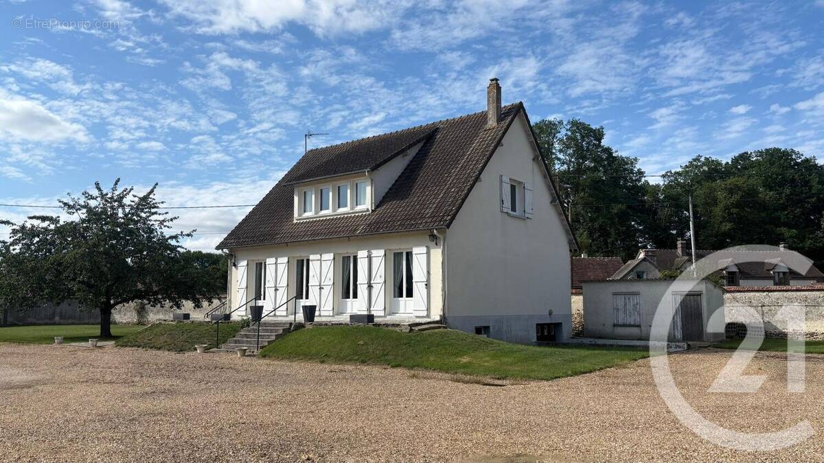 Maison 131 m² à Sorel-Moussel  - photo 12