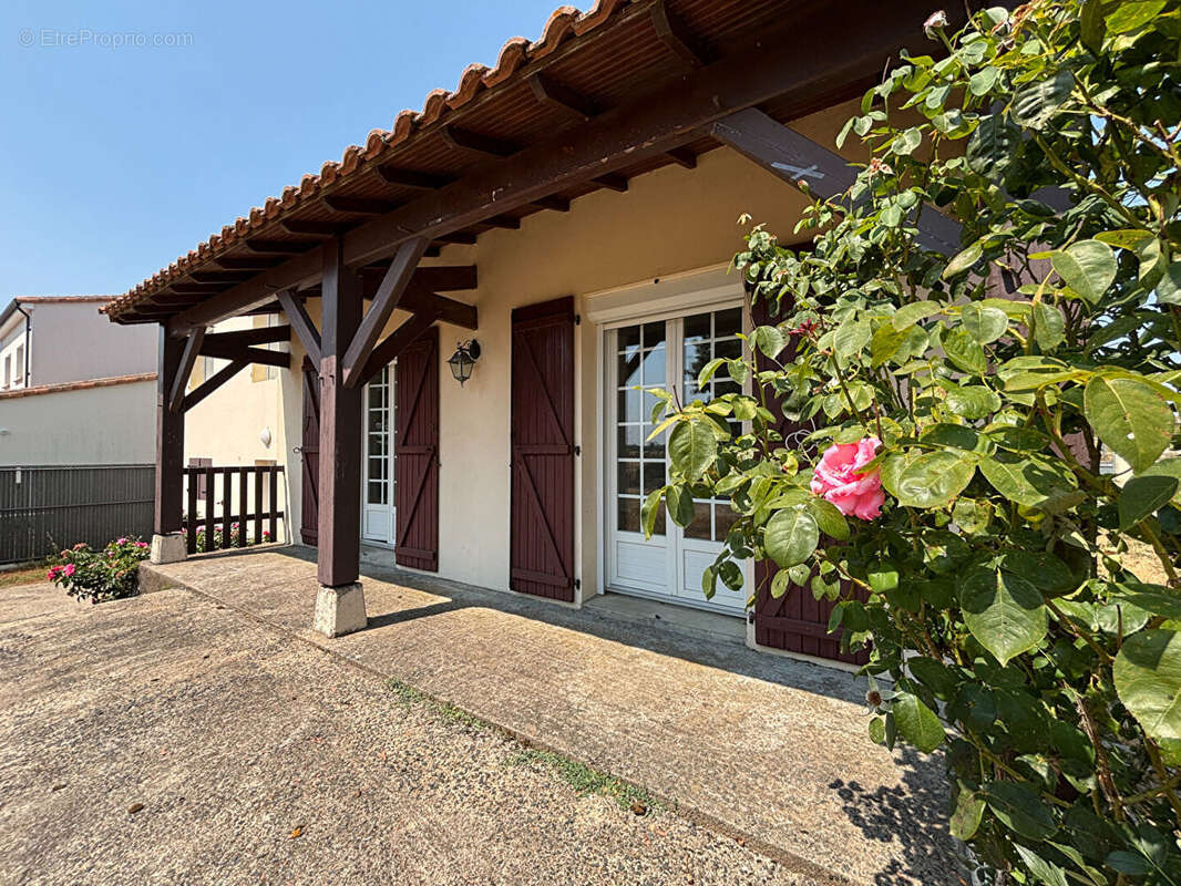 Maison Saint Fiacre Sur Maine - photo 2