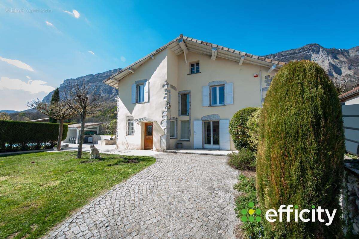 Maison à BIVIERS