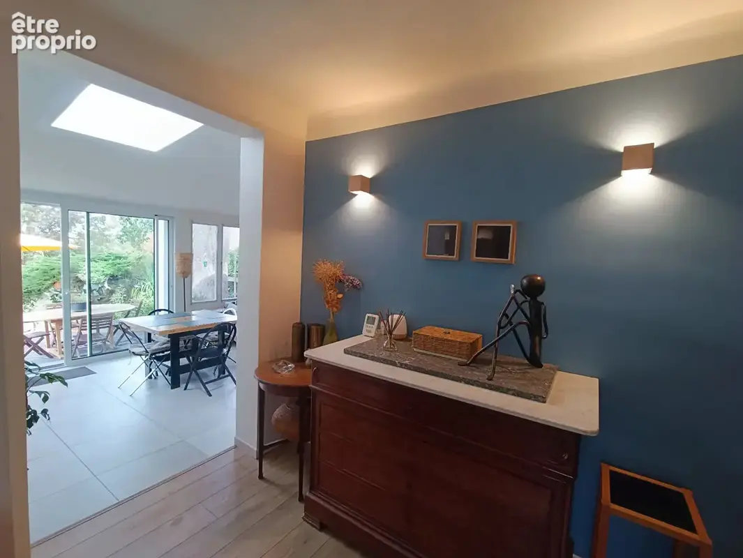 Maison de plain-pied 5 pièces, 99 m²,  4 chambres, terrain de 561 m²  FONTENAY LE FLEURY - photo 2